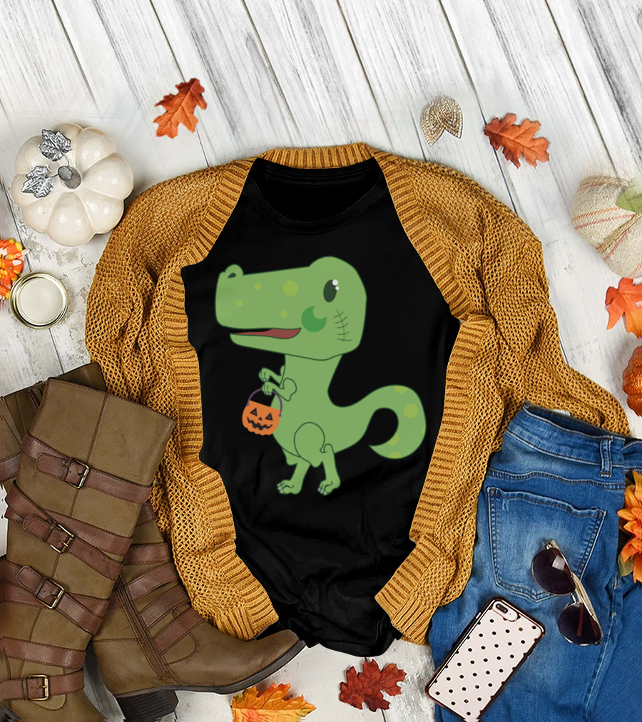 Halloween Trex Dinosaur Holding Pumpkin Basket T-Shirt