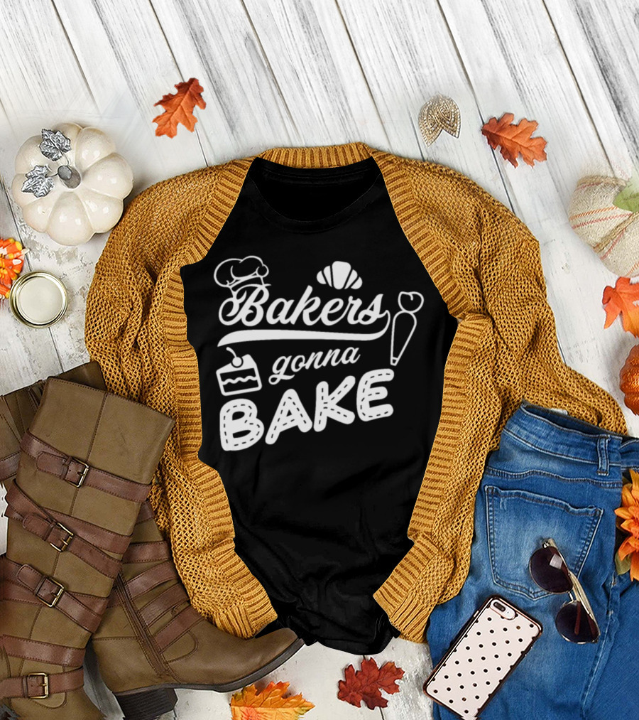 Bakers Gonna Bake Cake Hat Croissant Piping Bag T-Shirt