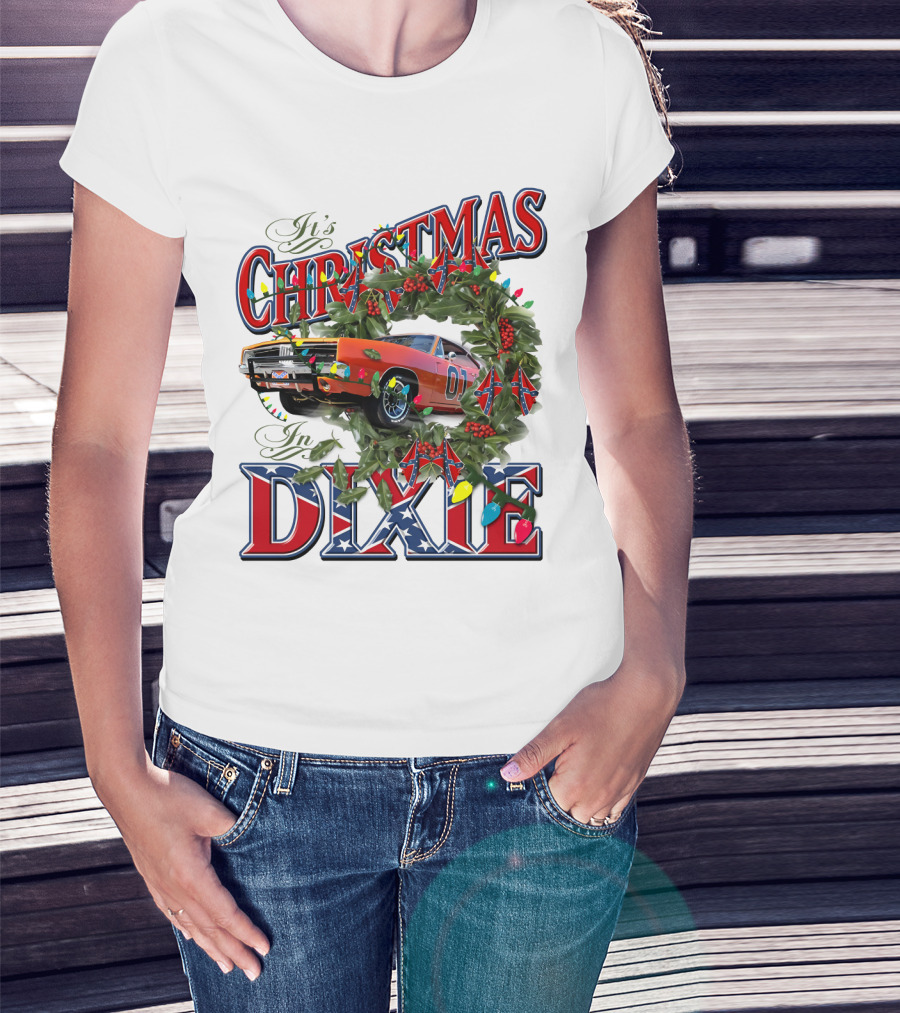 It's Christmas In Dixie 01 General Lee Car Wreath Lights T-Shirt