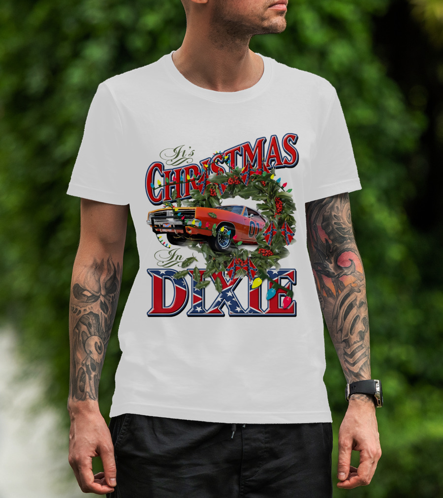 It's Christmas In Dixie 01 General Lee Car Wreath Lights T-Shirt