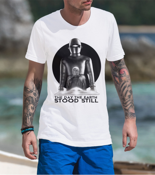 The Day The Earth Stood Still Classic Sci-Fi Robot And Alien T-Shirt