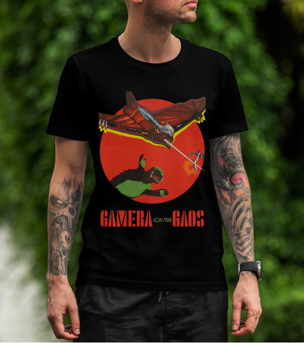 Gamera Kontra Gaos Retro Monster Battle Scene T-Shirt