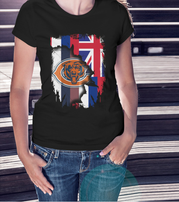 Chicago Bears Logo With Hawaiian Flag Background T-Shirt