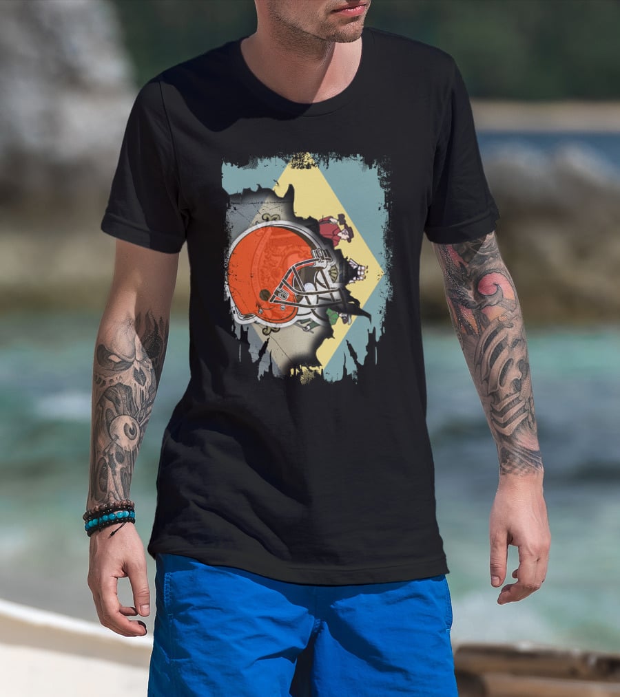 Delaware Meets Browns Helmet Collaboration T-Shirt