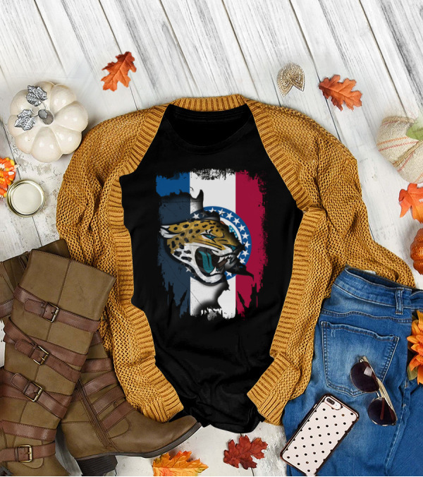 Missouri Flag With Jaguars Roaring Spirit T-Shirt