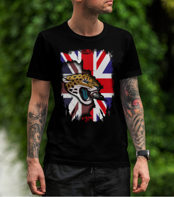 United Kingdom Union Jack Flag With Fierce Jaguar Face T-Shirt