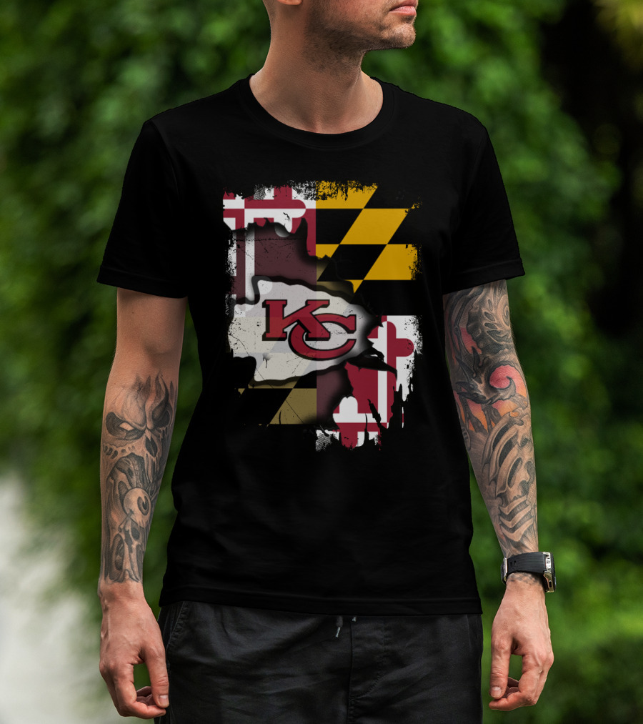 Maryland Flag With KC Chiefs Logo Background T-Shirt