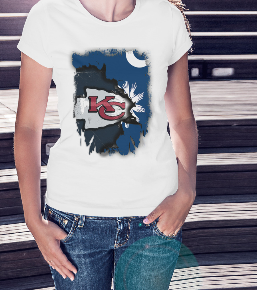 KC Chiefs Meet South Carolina Flag United T-Shirt