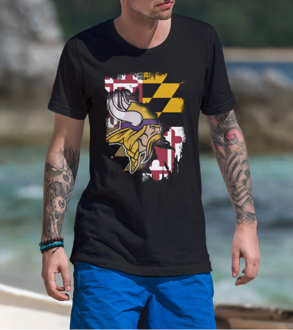 Vikings Helmet Art With Maryland Flag Background T-Shirt