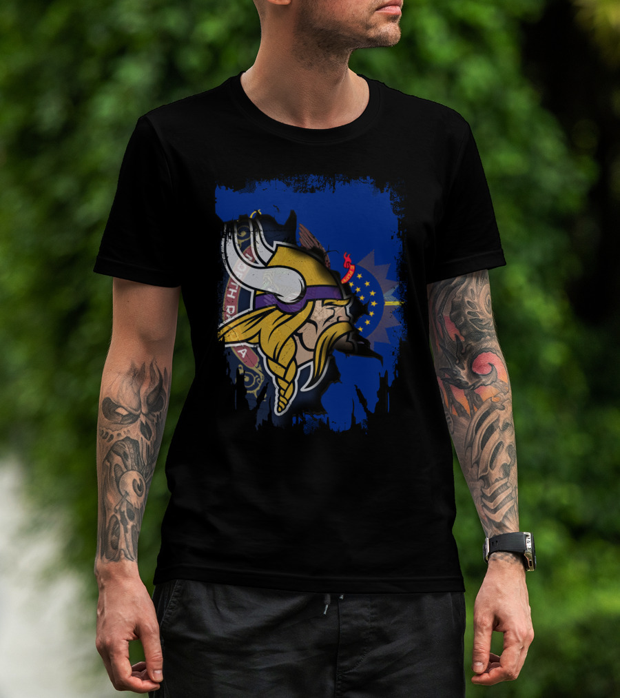 Vikings North Dakota Flag Fusion T-Shirt