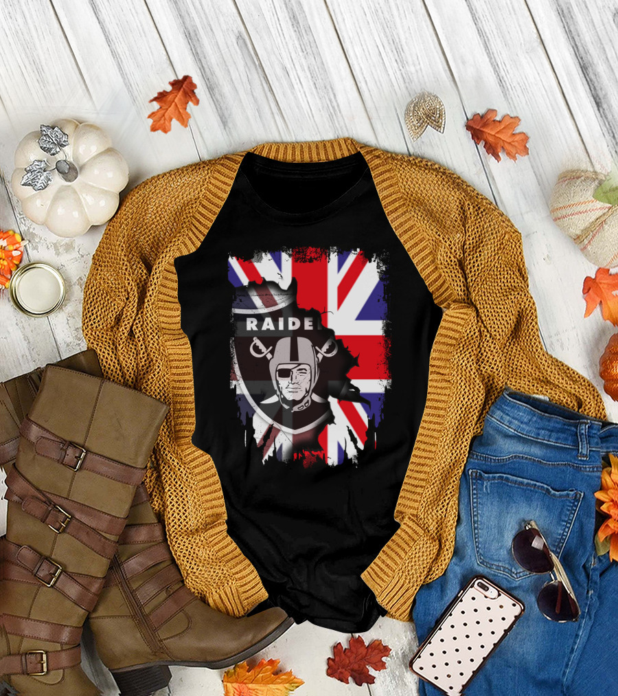 Raider Helmet with Union Jack Flag Fusion T-Shirt