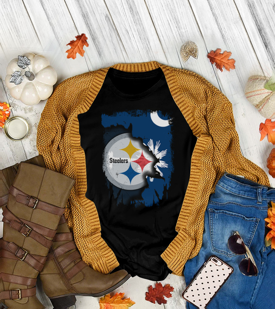 Steelers Logo Integrated with South Carolina Flag Elements T-Shirt
