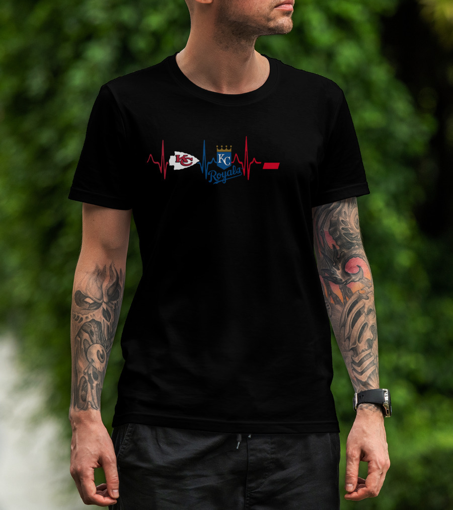 Kansas City Chiefs Royals Heartbeat Cincinnati Bearcats T-Shirt