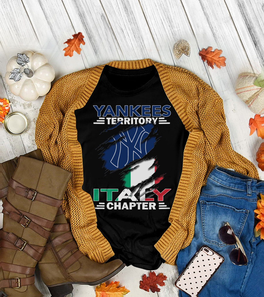 YANKEES TERRITORY ITALY CHAPTER NY LOGO ITALIAN FLAG T-Shirt