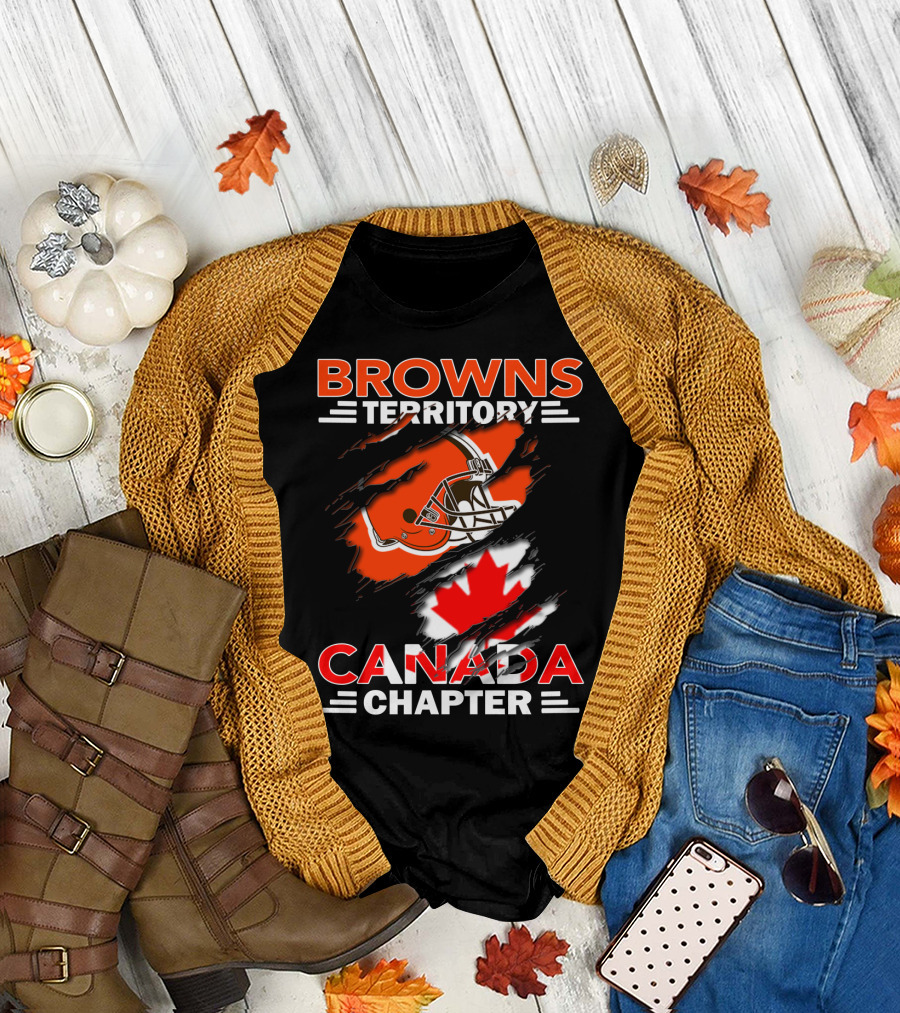 Browns Territory Canada Chapter Helmet and Maple Leaf T-Shirt