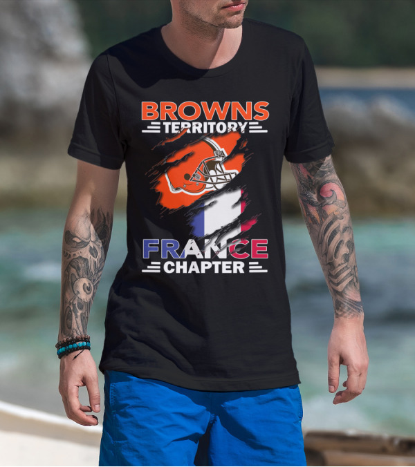Browns Territory France Chapter Helmet And Flag T-Shirt