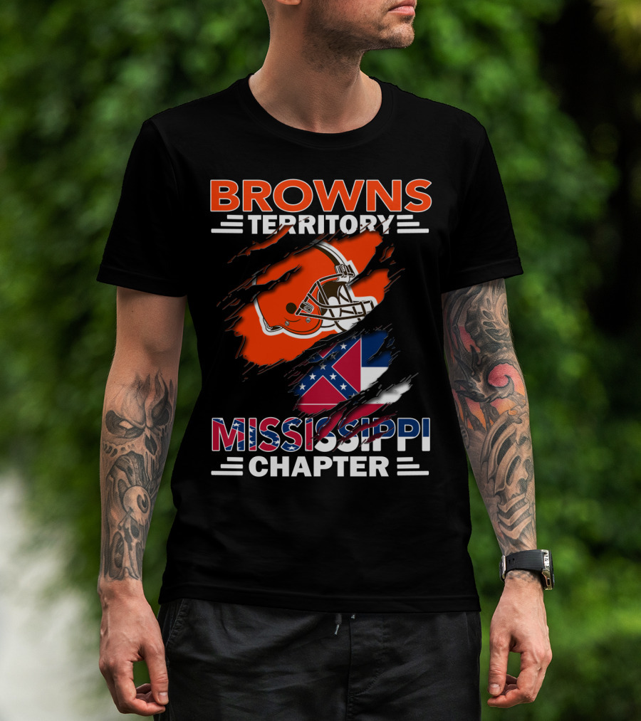 Browns Territory Mississippi Chapter Helmet And Flag T-Shirt