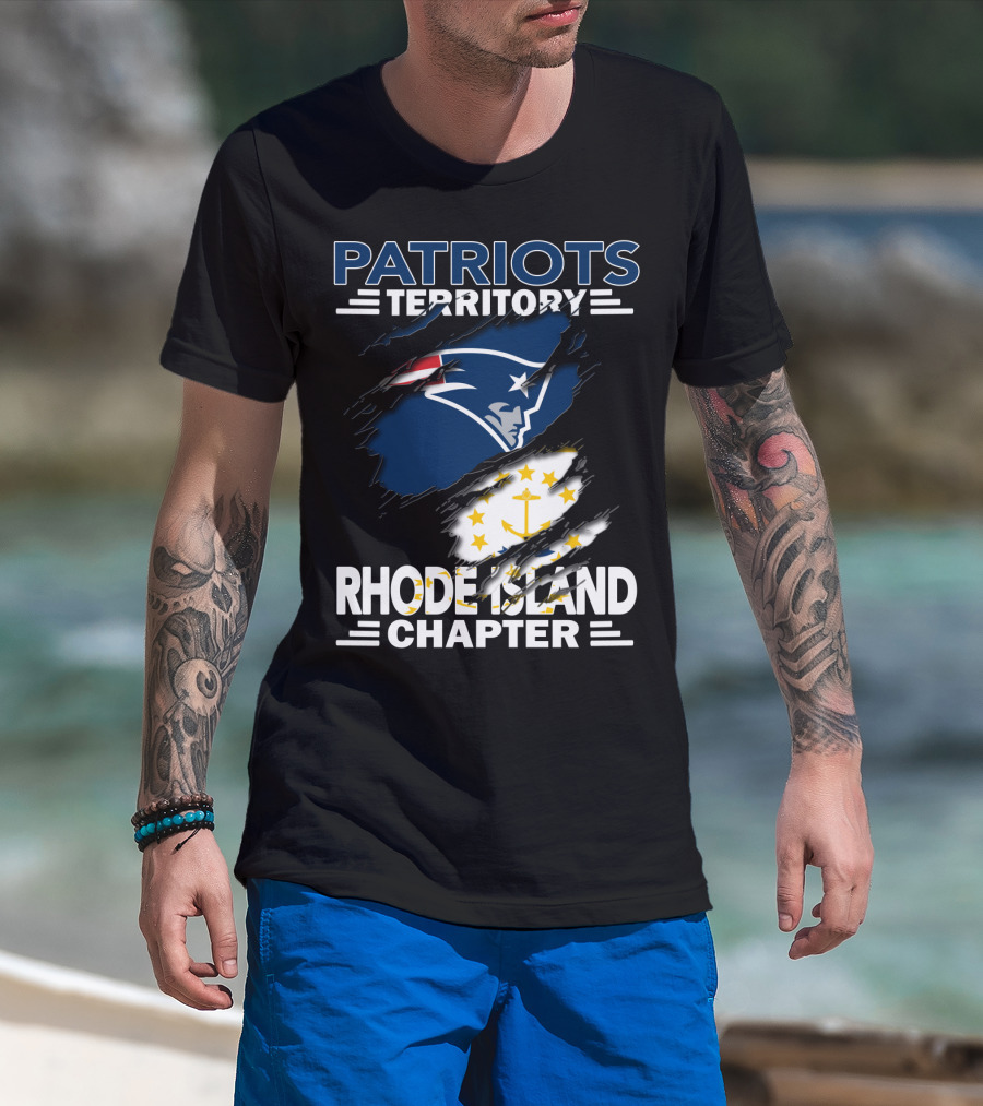 Patriots Territory Rhode Island Chapter Patriots Logo And Rhode Island Flag Elements T-Shirt
