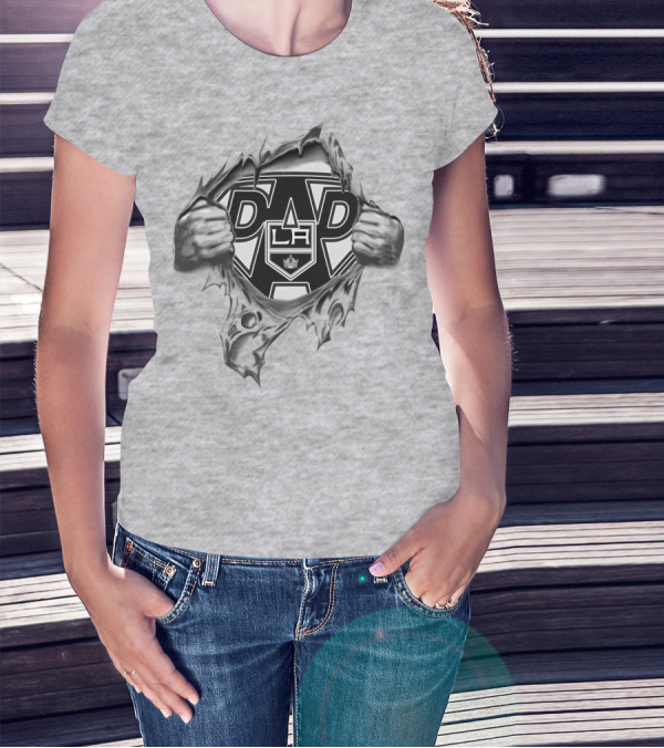 LA Kings Super Dad Knight Badge T-Shirt