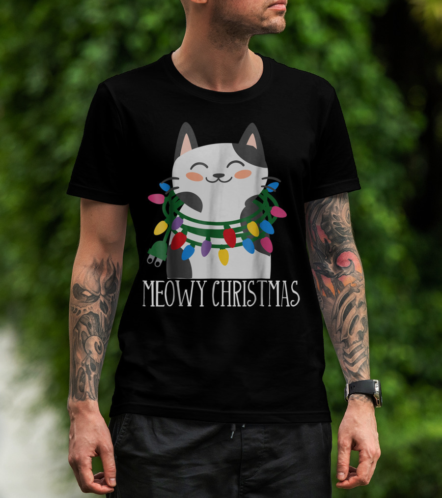 Meowy Christmas Holiday Funny Catma With Festive Lights And Happy Smiling Cat T-Shirt