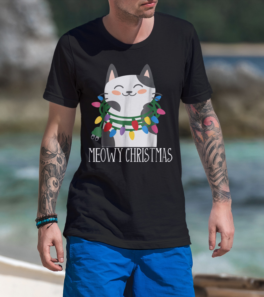 Meowy Christmas Holiday Funny Catma With Festive Lights And Happy Smiling Cat T-Shirt