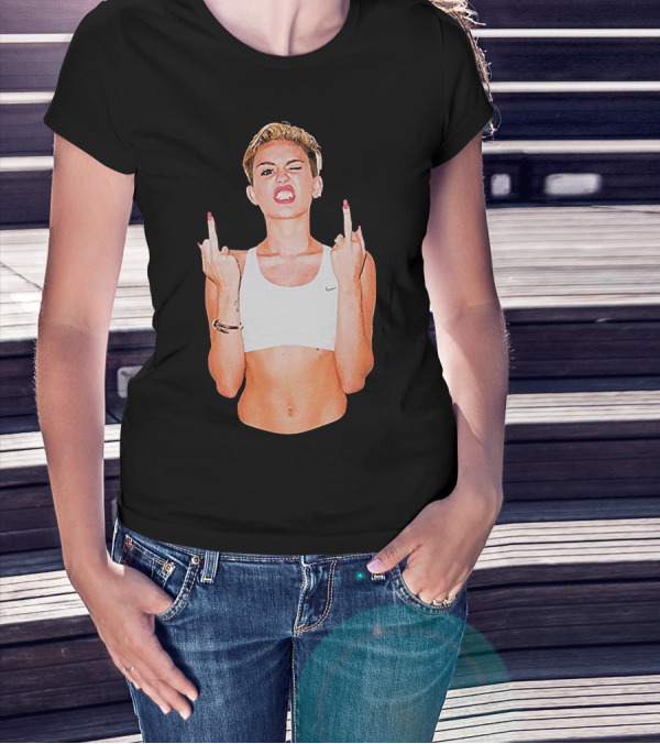 Miley Cyrus Middle Finger Up Pose Cropped Tank Top T-Shirt
