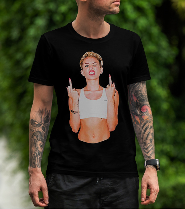 Miley Cyrus Middle Finger Up Pose Cropped Tank Top T-Shirt