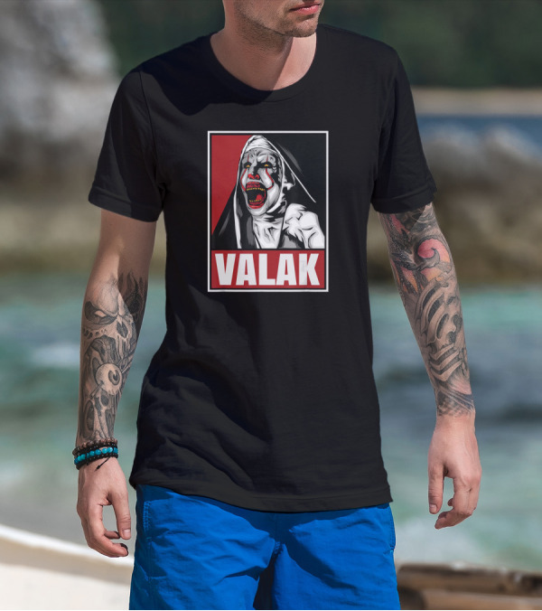Scary Horror Valak Conjuring Nun Halloween Present T-Shirt