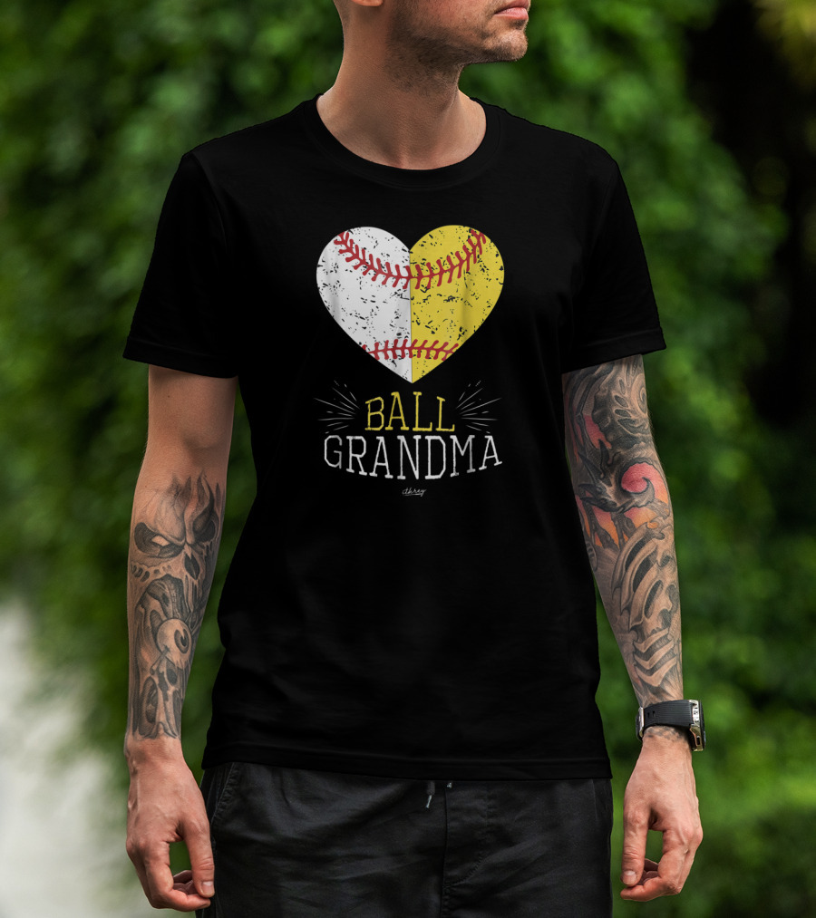 Heart Ball Grandma Baseball Softball Love T-Shirt