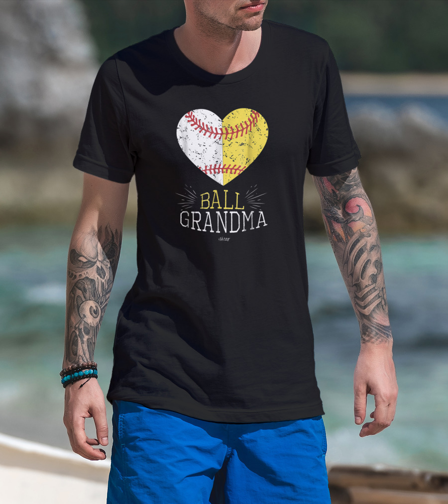 Heart Ball Grandma Baseball Softball Love T-Shirt