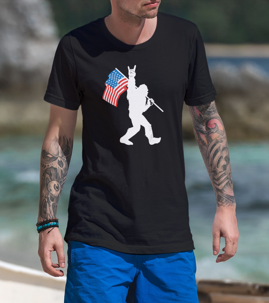 Bigfoot Rock Roll USA Flag Sasquatch Rock And Roll Gesture T-Shirt