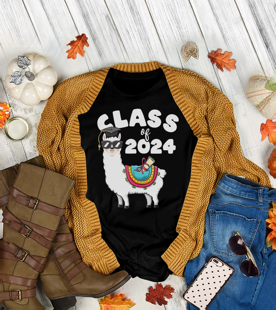 Class Of 2024 Llama Graduation Cool Glasses First Day 8th Grade T-Shirt