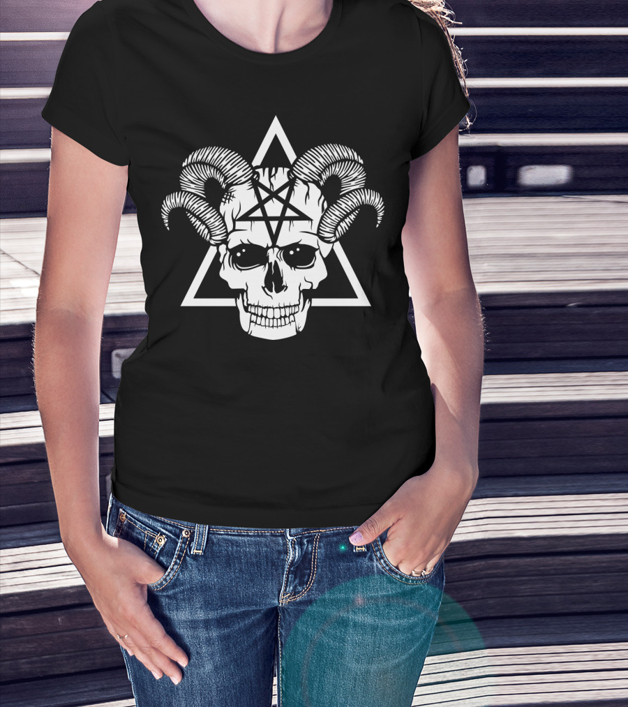 Gothic Skull Horns Baphomet Pentagram Demon T-Shirt