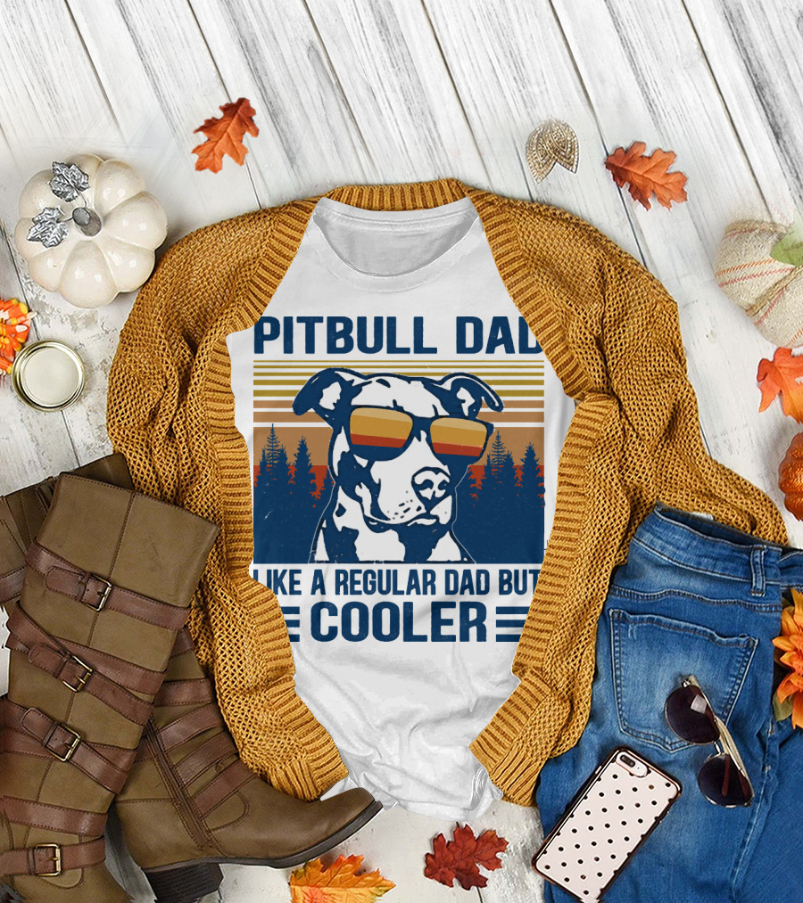 Pitbull Dad Like a Regular Dad But Cooler Retro Style Sunglasses T-Shirt