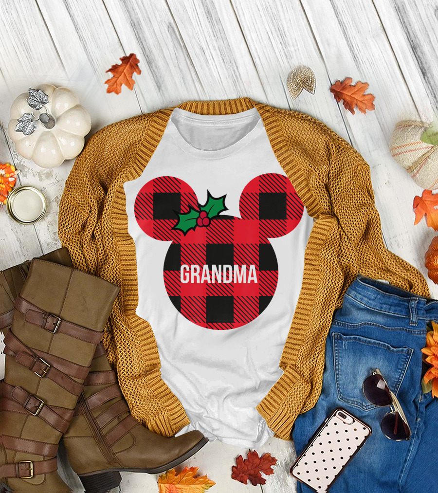 Disney Minnie Mouse Plaid Grandma Holiday Family Christmas T-Shirt