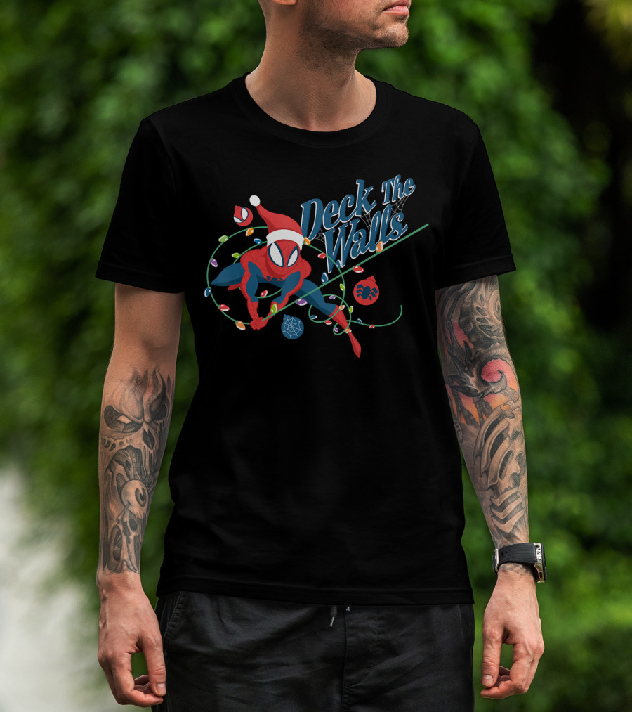 Deck The Walls Marvel Spider Man Holiday Christmas Lights Santa Hat T-Shirt
