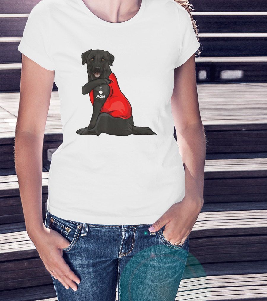 I Love Mom Funny Labrador Retriever Dog Tattoo Red T-Shirt