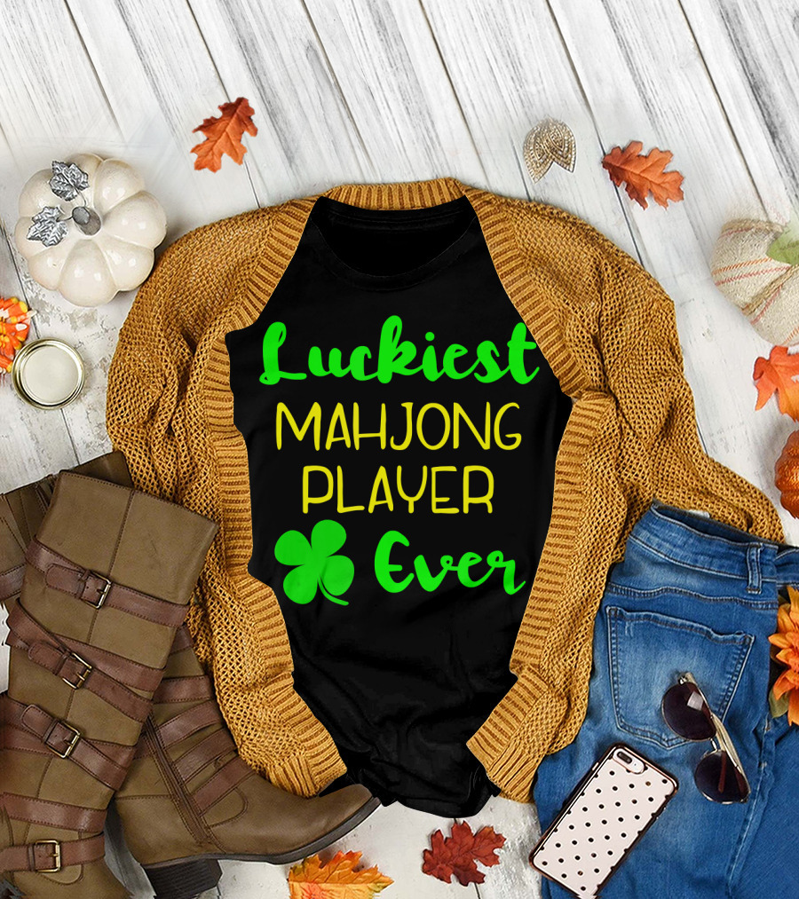 Luckiest Mahjong Player Ever St Patrick's Day Irish Clover T-Shirt