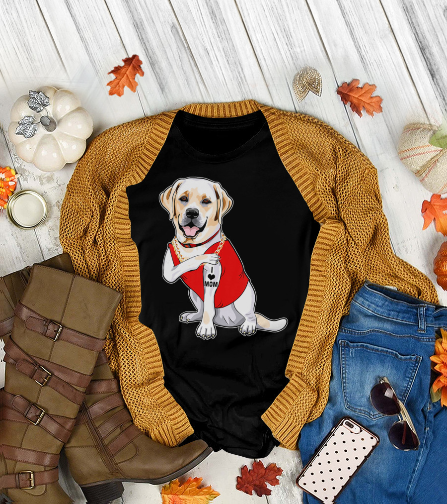 Labrador Retriever I Love Mom Tattoo Red Shirt Gold Chain T-Shirt