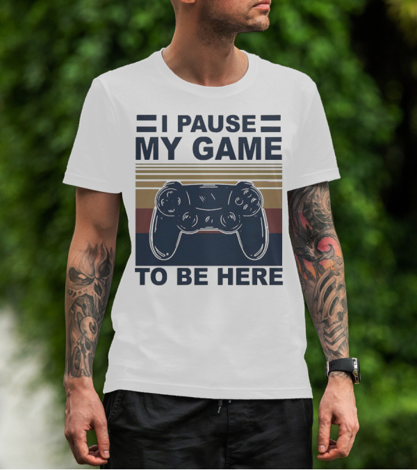 I Pause My Game To Be Here Game Controller Retro Stripe T-Shirt