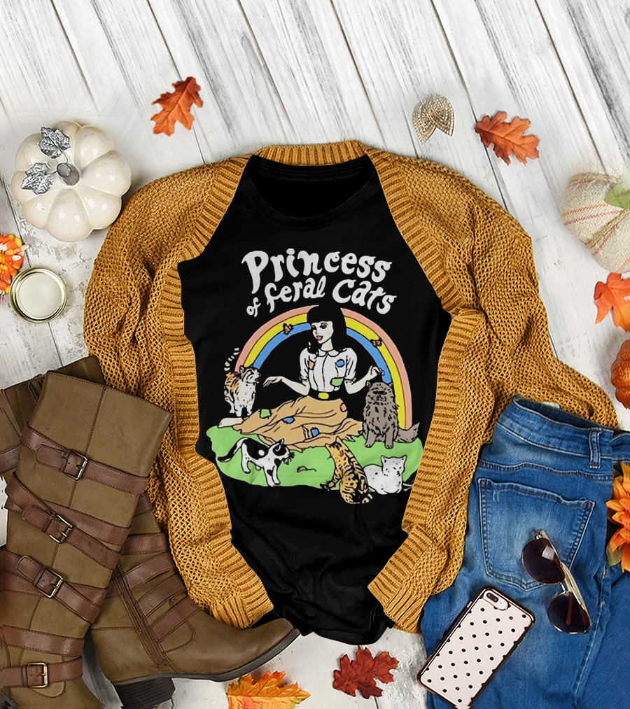 Princess of Feral Cats with Rainbow and Cats in T-Shirt