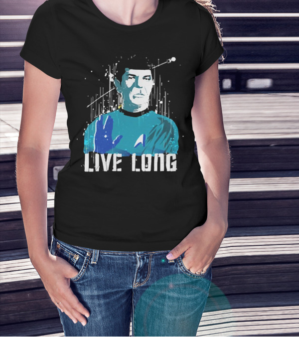 Star Trek Spock Live Long Vulcan Salute Iconic T-Shirt