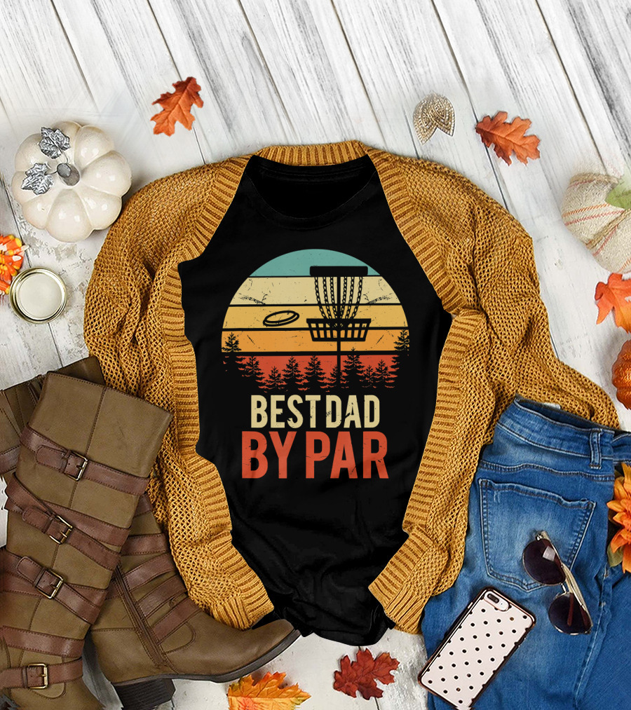 Best Dad By Par Disc Golf Dad Retro Sunset Forest Scene T-Shirt
