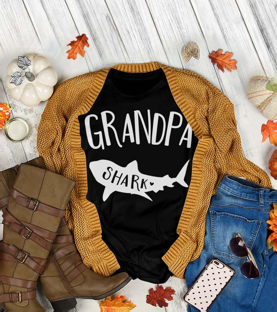 Grandpa Shark Doo Doo Playful Ocean Family Fun T-Shirt