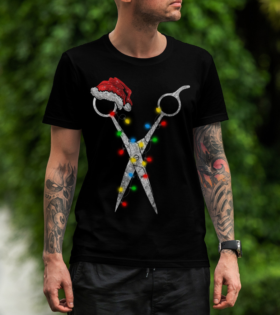 Funny Christmas Scissor Hairstylist Santa Hat Lights T-Shirt
