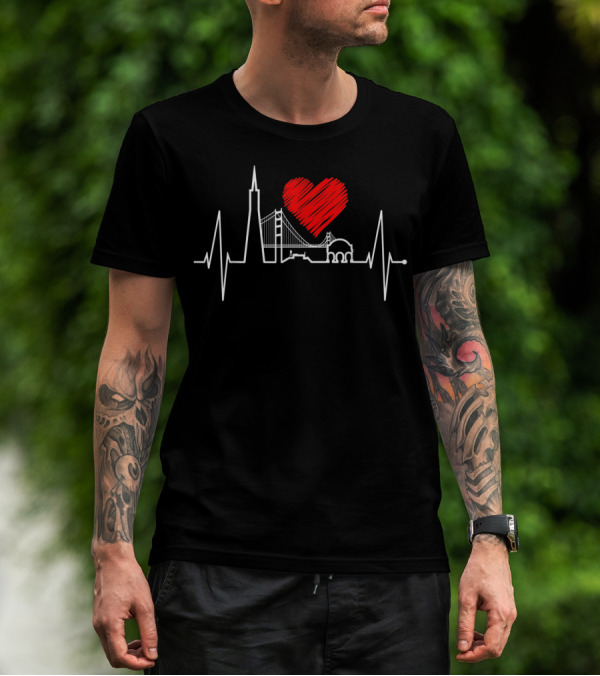 San Francisco Heartbeat Skyline California USA Iconic Landmarks With Heart And Pulse T-Shirt