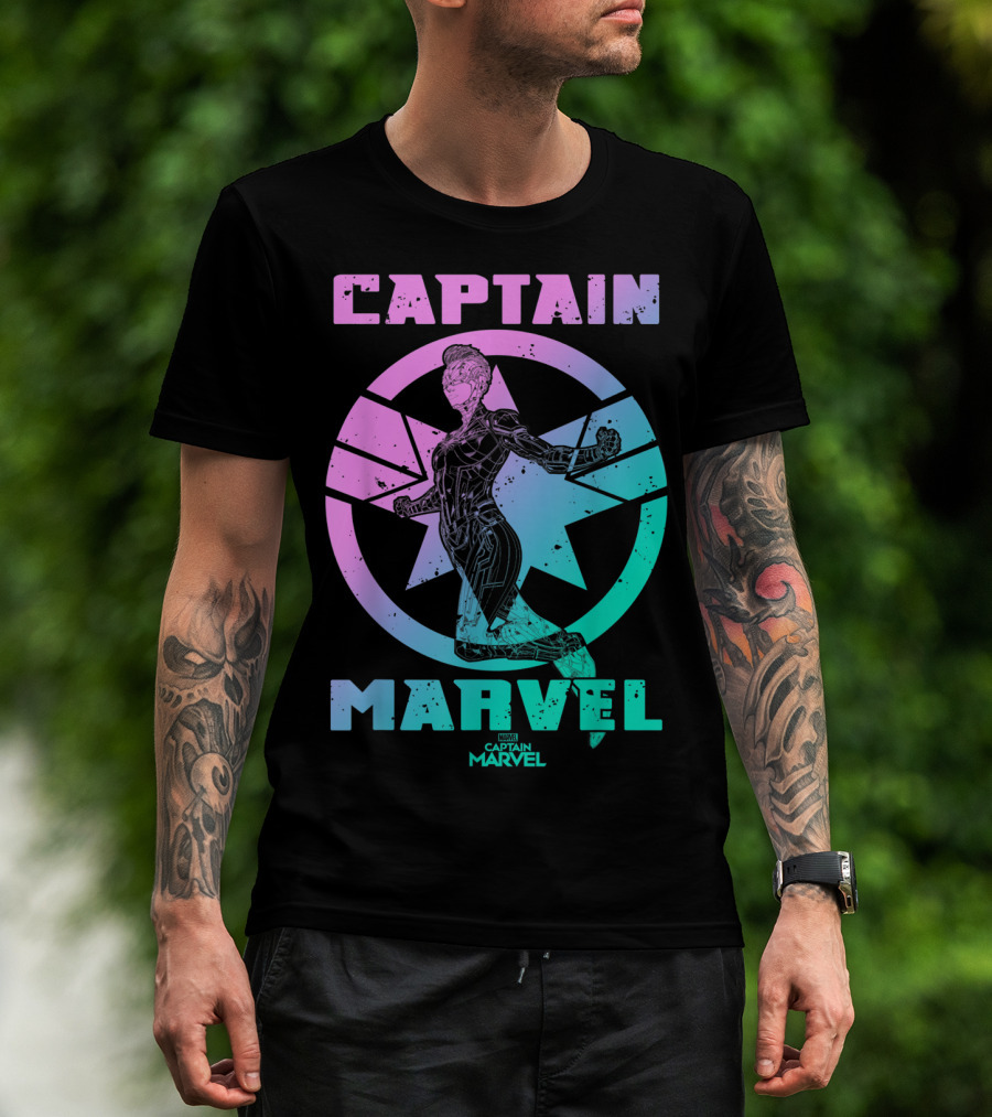 Captain Marvel Star Emblem Spectrum Heroine Pose T-Shirt