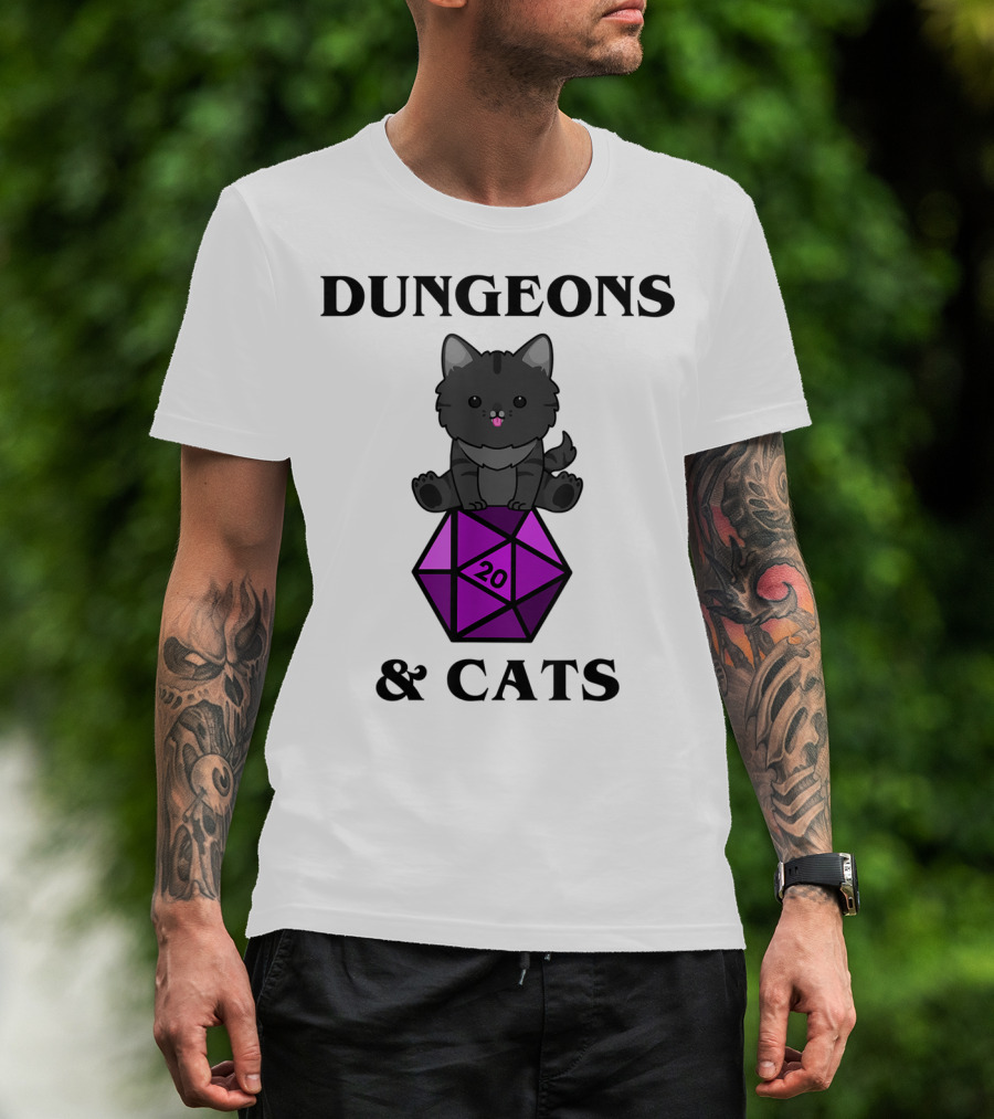 Dungeons And Cats Nerdy RPG Cat Sitting On D20 Dice T-Shirt