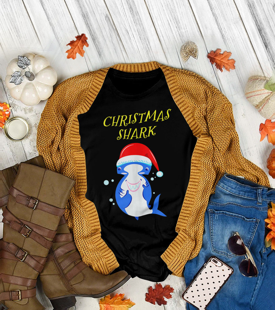 Christmas Shark Hammerhead Santa Hat T-Shirt