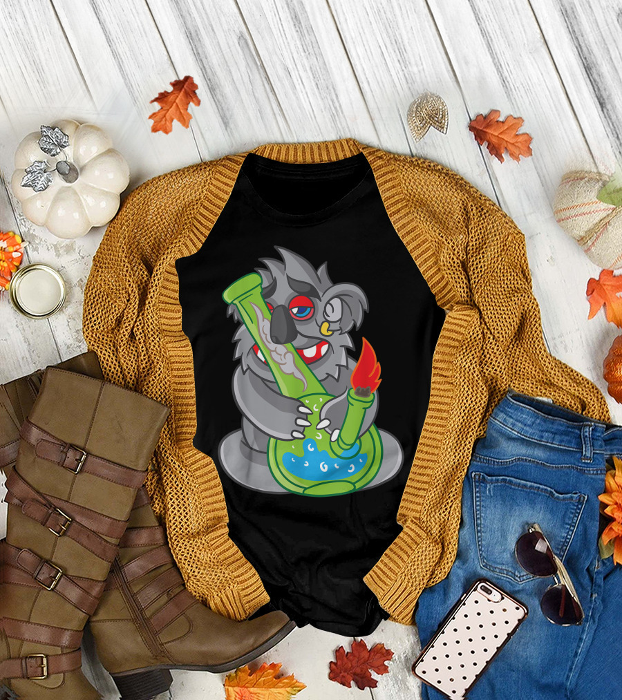 Koala Smoking Weed Cannabis Stoner Marihuana Bong Cartoon T-Shirt